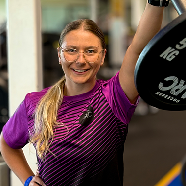 Alli female personal trainer